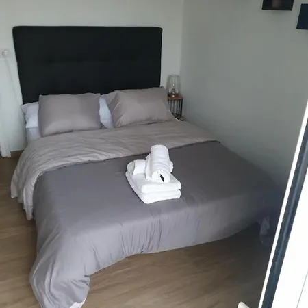 Apartment Les Pieds Dans L' Eau